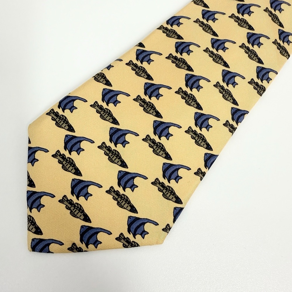 Hermes Mens Tie Fish Print Yellow/Blue Satin Silk 7336 EA 3.5" (W) x 57" (L) guc - Picture 4 of 7